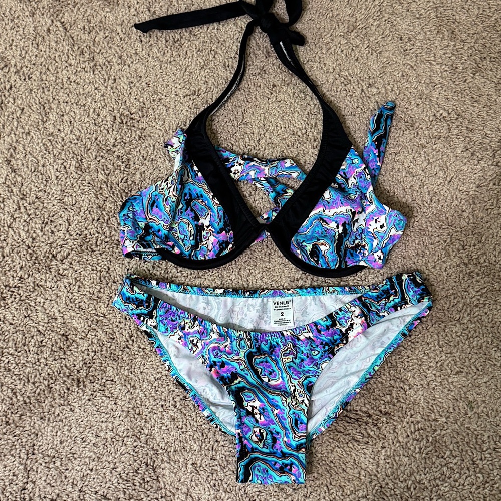 VENUS Colorful Abstract Bikini